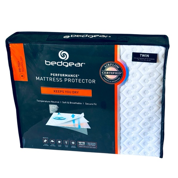 BedGear Twin Dri-Tec Moisture Wicking Performance Mattress Protector - Picture 1 of 5